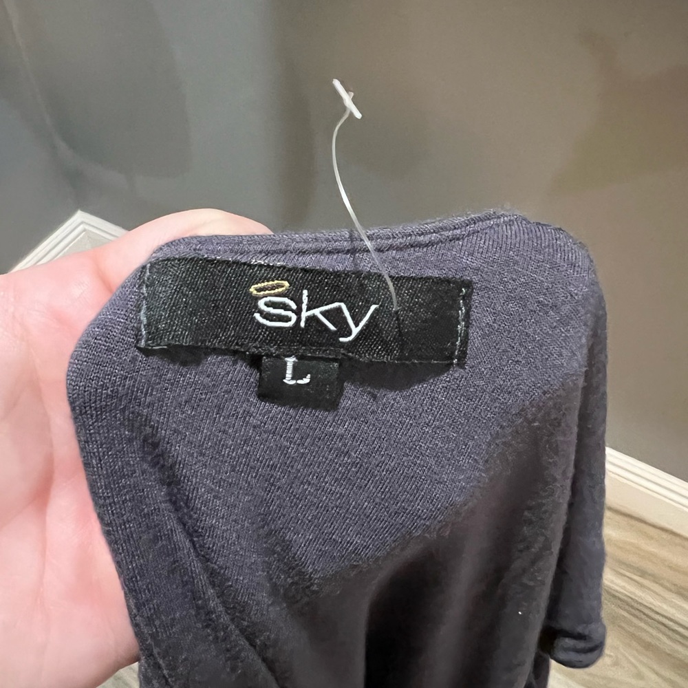 Gray Sky Top - image 5
